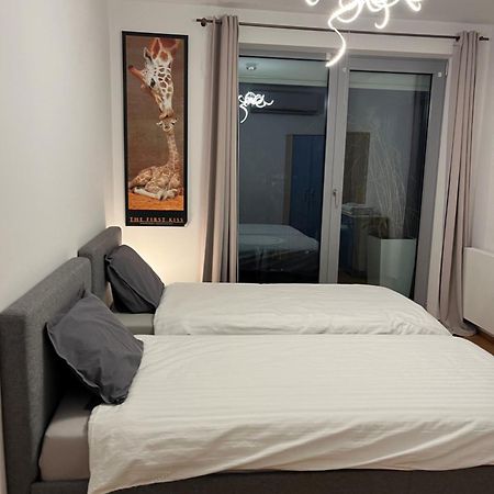 Apartment In Historical Center With Park View Plzen Ngoại thất bức ảnh